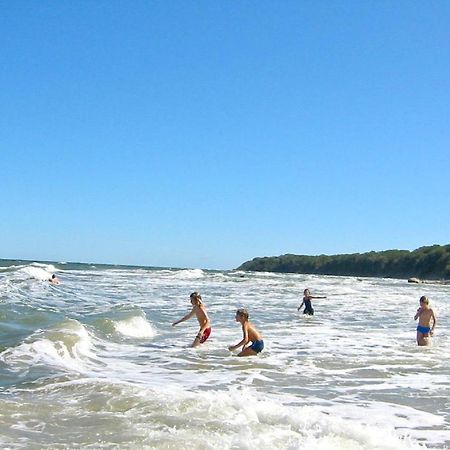 Strandnahe 2-Raum-Ferienwohnung Mit Balkon - Strandhaus Moenchgut Fewo 10 Лоббе Екстер'єр фото
